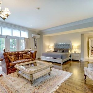 Eleanor King Suite